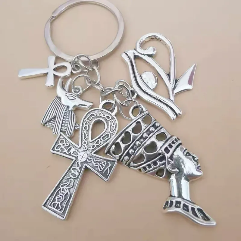 Blandade gamla Egypten Charms Keychain Bröllopsouvenirer KeyRing Key Holder Tillbehör Kvinnor Tjej Män Gåvor för Bag Party Gift