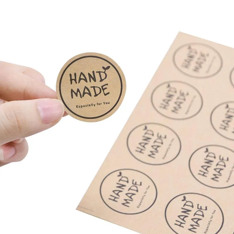 Geschenkomschakeling 5/10 Bladen Gelukkige verjaardag Kraft Paper Tags Dankje Handgemaakte Bloem Zelfklevende Sticker Diy Cake Baking Box Decorationgift