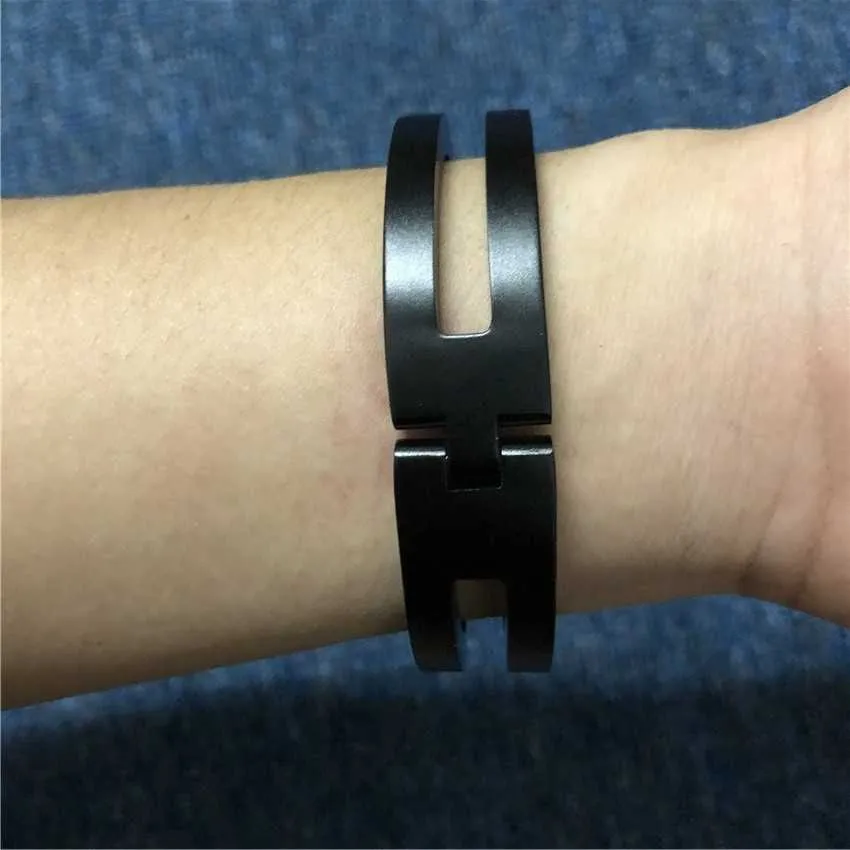 アクセサリー ALYX Giant Leather l Bangle Alyx Giant Leather Metal Bangle | eBay