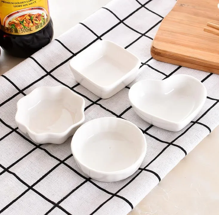 Creative ceramics sauce dish Plates Round square seasoning small dishes Japanese style sauce-seasoning plate SN3088