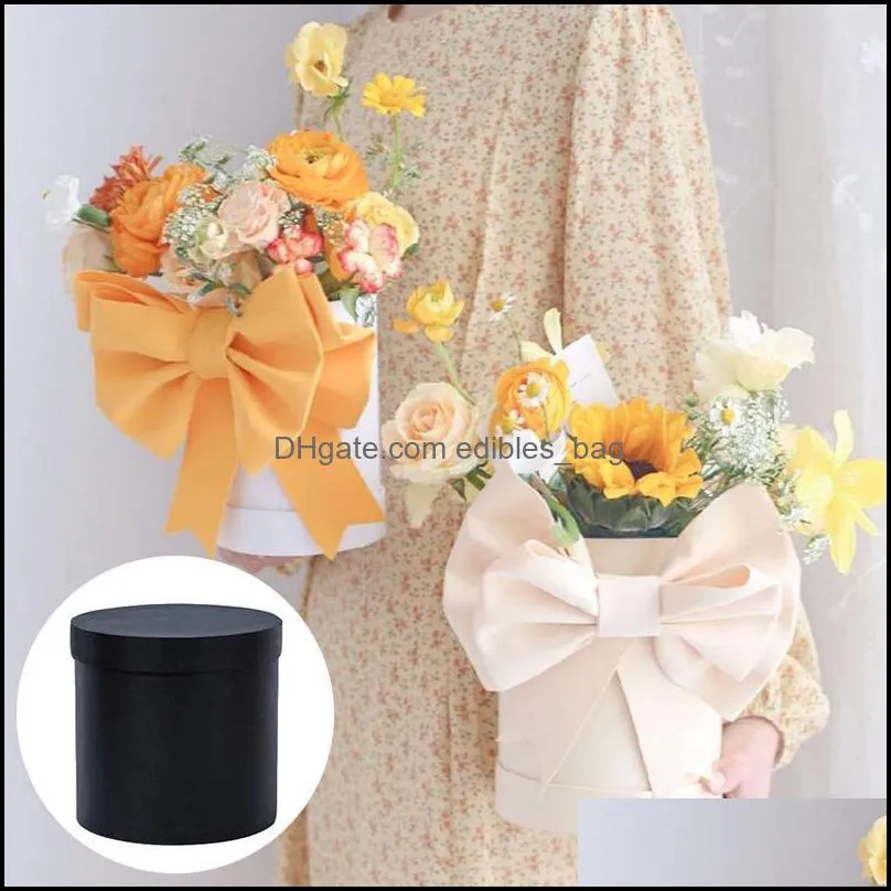 Gift Wrap 12x12cm Round Flower Paper Boxes Lid Hug Bucket With For Florist Bouquet Packaging Box Party Storage