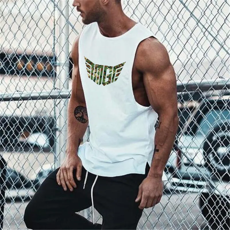 Muscleguys Gyms Marque Débardeur pour hommes Sweat à capuche Fitness Bodybuilding Muscle Cut Stringer Entraînement Débardeur Activewear Mâle 210421