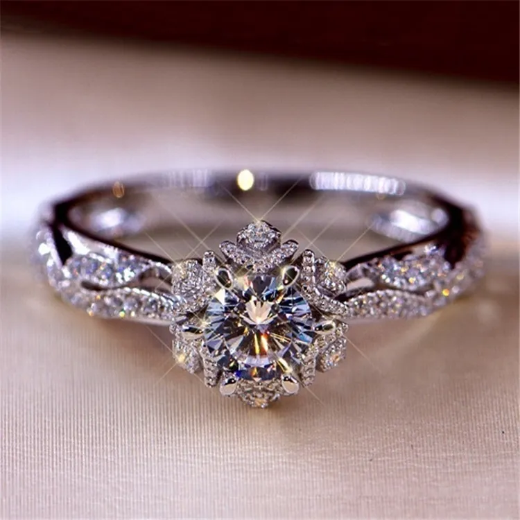 女性の婚約のための女性の環境の結婚指輪の女性ラインストーンの石女性ファッションジュエリー2021ジュエリー卸売