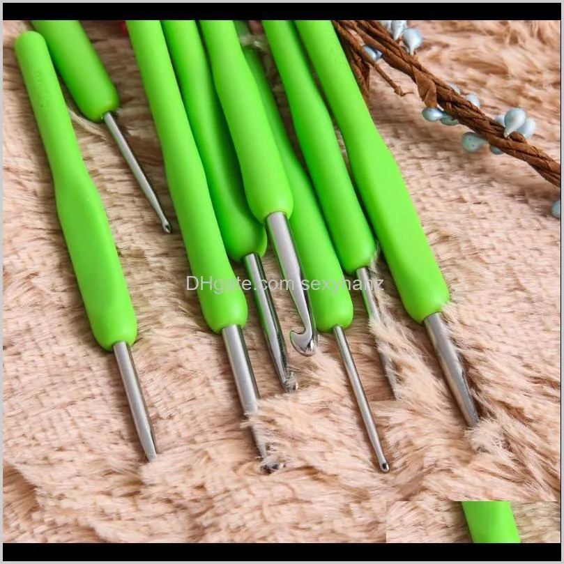 aluminum crochet hooks sewing accessories plastic handle crochet hook knitting needle 2.5-6mm diy art crafts 8 sizes1