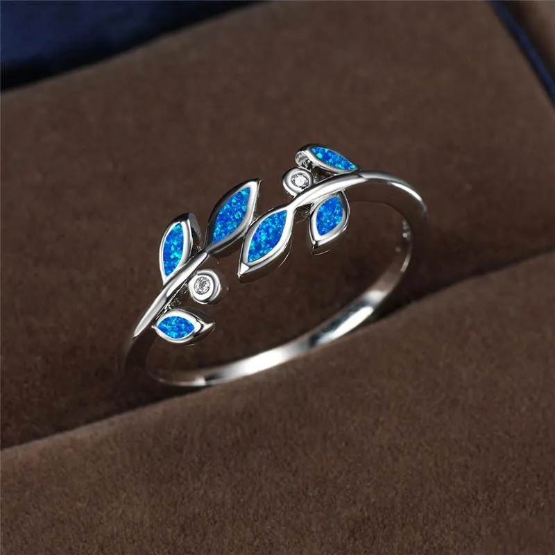 Anneaux de mariage Dainty mariée mignonne feuille mince bague de fiançailles Vintage femme bleu blanc opale pierre charme couleur argent pour les femmes