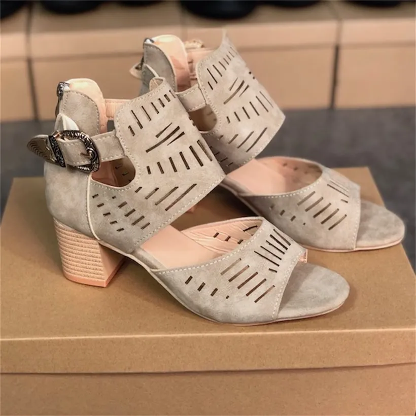 Women High Heels Rhinestones Crystals Sandal Peep-toe Leather Shoes Fashion Hollow out Sandals Summer Chunky Shoe With Zipper Size 35-43 07