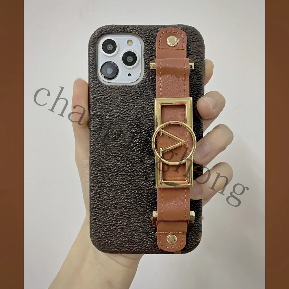 For iPhone 12 Pro Max Cases Original PU Leather Wristband Lychee Pattern Cowhide Phone Case AP 11Pro XR Back Metal Letter Cover Fundas