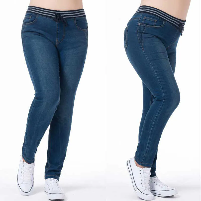 Große Größe Frauen Jenas Übergroße Damen Klassische Hosen Big Plus Size Damen Jeans Push Up Jean Femme Schwarz 5XL 6XL 7XL 210616