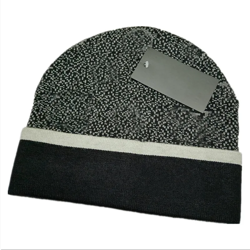 Marque printemps automne mode nouvelles Cloches à tricoter marques chapeau de sport pour hommes et femmes chapeaux tricot ourlet chaud sans fret