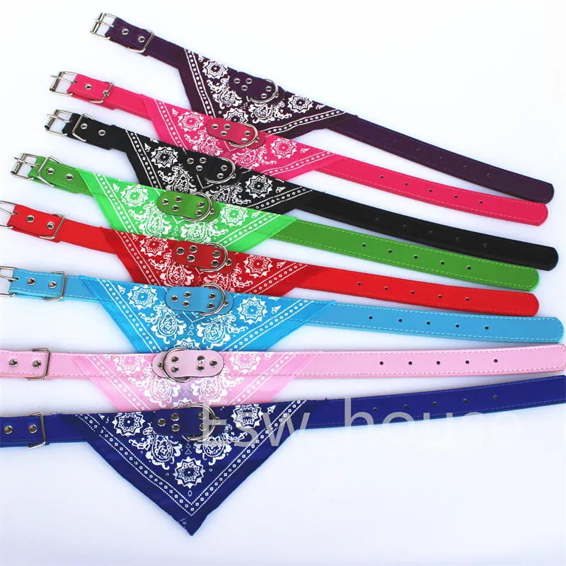 Kleine Hond Bandana Collars Kat Pet Neckerchief PU-kraag met gedrukte driehoekige sjaal Verstelbare maat Honden Bandanas