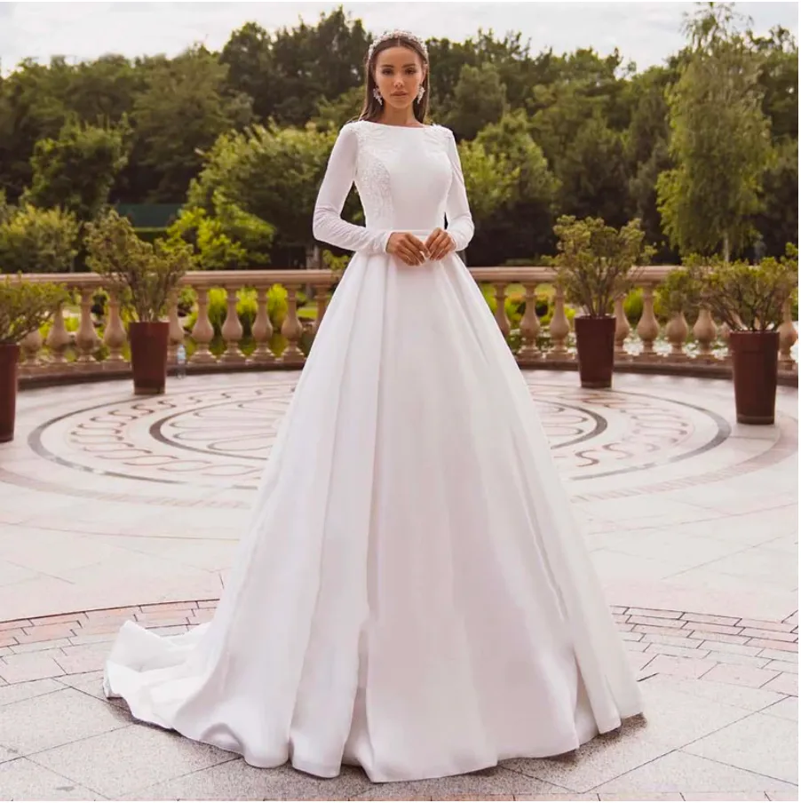 Elegant Satin Wedding Dresses Long Sleeve Lace Bride Gown Muslim Wedding Gown Covered Back Vestido de novia 2021