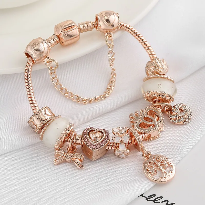 2021 NOUVEAU BRACK BRACK BRACKET ROSE GOLD FAMILAL Tree of Life Heart Queen Bee Pendant Perles européennes Brangle en nid d'abeille