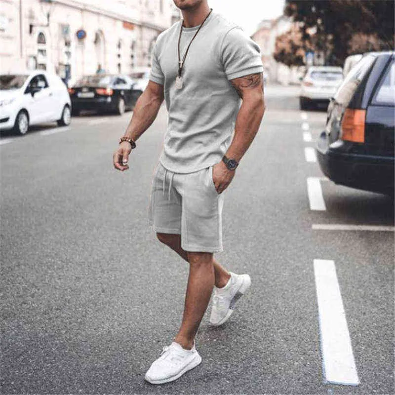 Men's Short Sleeve Tracksuit T Shirts Sets 2022 Summer New Fashion Oversized Solid Color O Collared Tshirts Suit For Men Chandal G220224