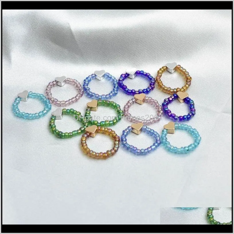 Jewelryelegant Simple Resin Bead Anéis Elásticos Para Mulheres Multicolor Ajustável Coração Dedo Anel Clássico Vintage Partido Jóias Presentes Casamento