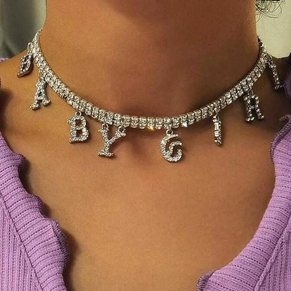 Designer Halsband Lyx Smycken Charm Pendant Babygirl Rhinestone Choker för Kvinnor Mode Letter Word Collar Tennis Chain Gift