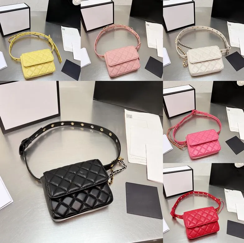 How to wear hip packs for maximum comfort and style?