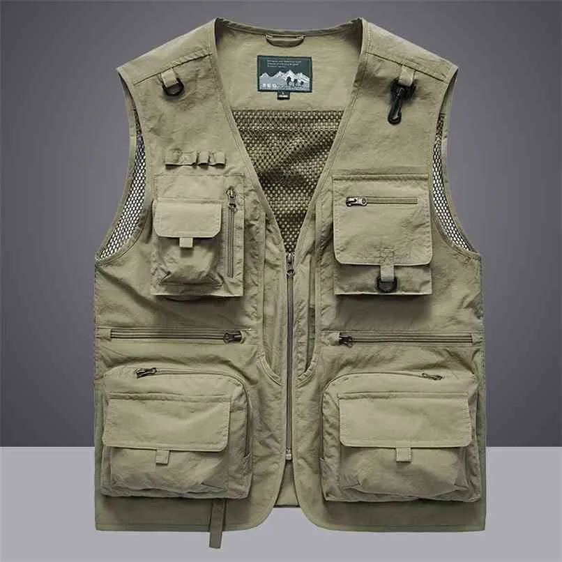 Été hommes déchargement tactique gilet manteau décontracté hommes pographe gilet maille travail sans manches veste outils poche 5XL 210923