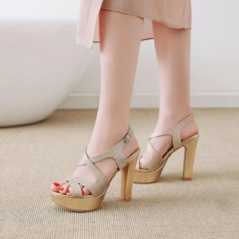 Sandálias IPPEUM Sapatos de Luxo Mulheres Designers Moda Verão Peep Toe Alta Plataforma Sandale Femme Zapatos de Mujer