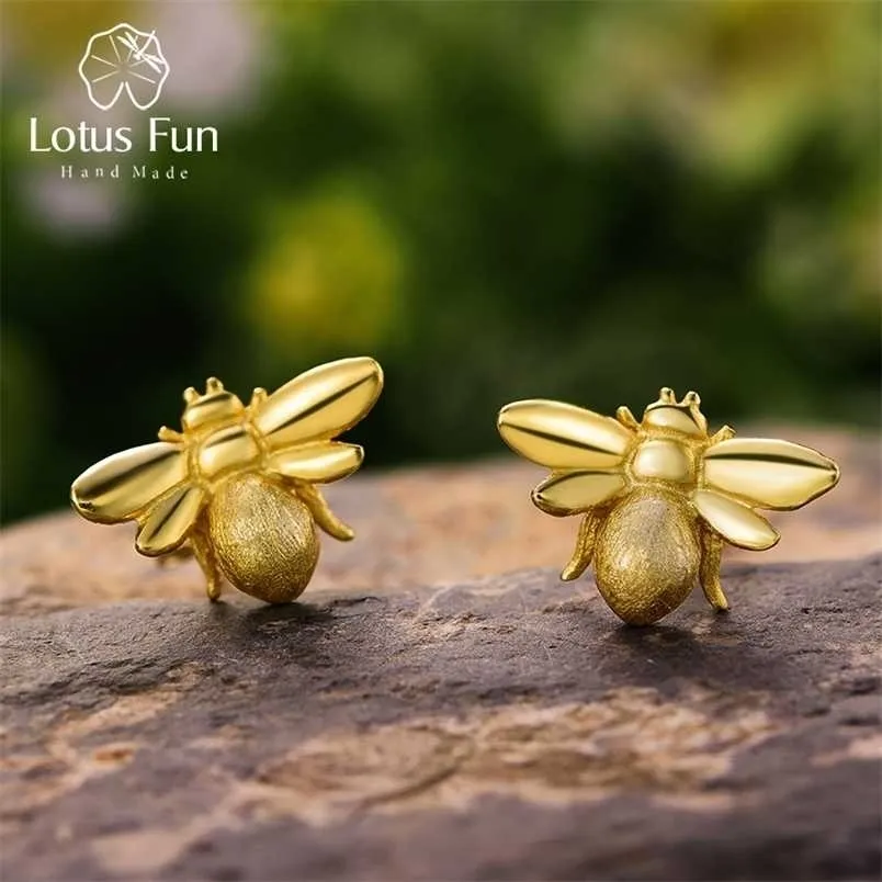 Lotus Fun Real 925 Sterling Silver Bee Earrings Natural Designer Fine Jewelry Cute 18K Gold Honeybee Stud Earrings for Women 220210