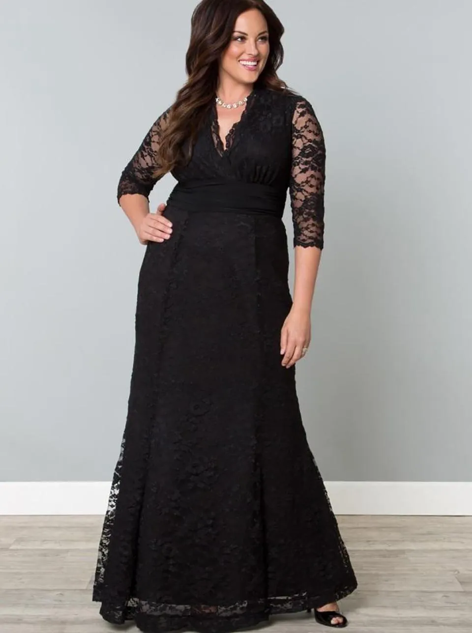 Elegante V-hals Kant Moeder van de Bruid Jurken Vloer Lengte 2022 Driekwart Mouwen Empire Taille Plus Size Groom Mother's Prom Avondjurken Trouwjurk