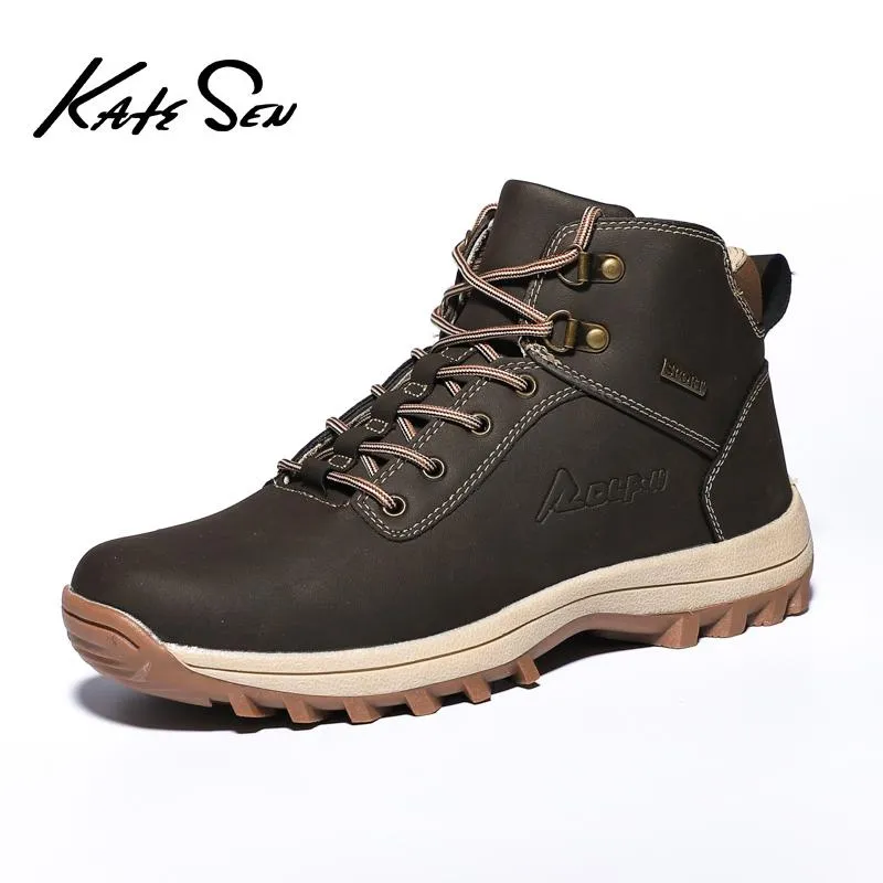 Botas Brand Inverno Homens À Prova D 'Água Sapatilhas de Couro Ao Ar Livre Caminhada Confortável Trabalho Lace-Up Men Sapatos