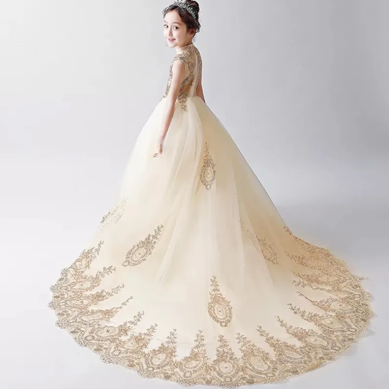 2021 Ucuz Allık Altın Çiçek Kız Elbiseler Uzun Kollu Düğünler Için Dantel Aplikler Balo Doğum Günü Kız Communion Pageant Abiye