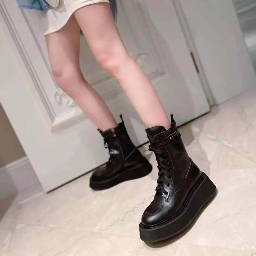 Top quality Women Rois Boots Designers Ankle Martin chaelsea Boot Leather Booties Military Inspired Combat Shoes Original Box