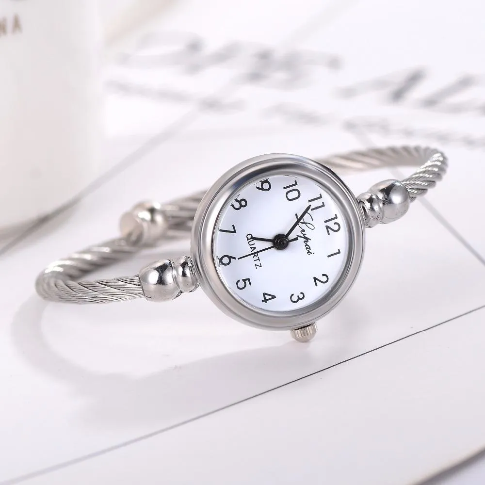 トップレディースウォッチクォーツ時計15mmファッションカジュアル腕時計レディース腕時計大気ビジネスモントレッドラックスギフトColor18