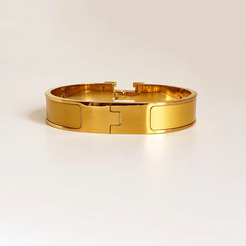 Bracciali per uomo e donna di design di alta qualità, bracciale con fibbia in oro, acciaio inossidabile, gioielli di moda