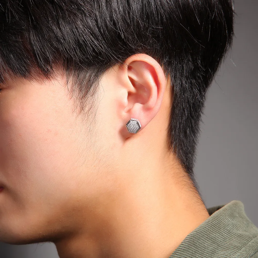 The Best Earrings For Men – Diamond Studs By DiamondStuds.com