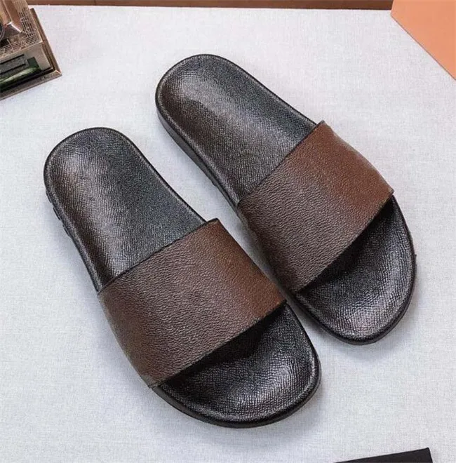 133w dernières haute qualité hommes conception femmes tongs pantoufles mode cuir diapositives sandales dames chaussures décontractées
