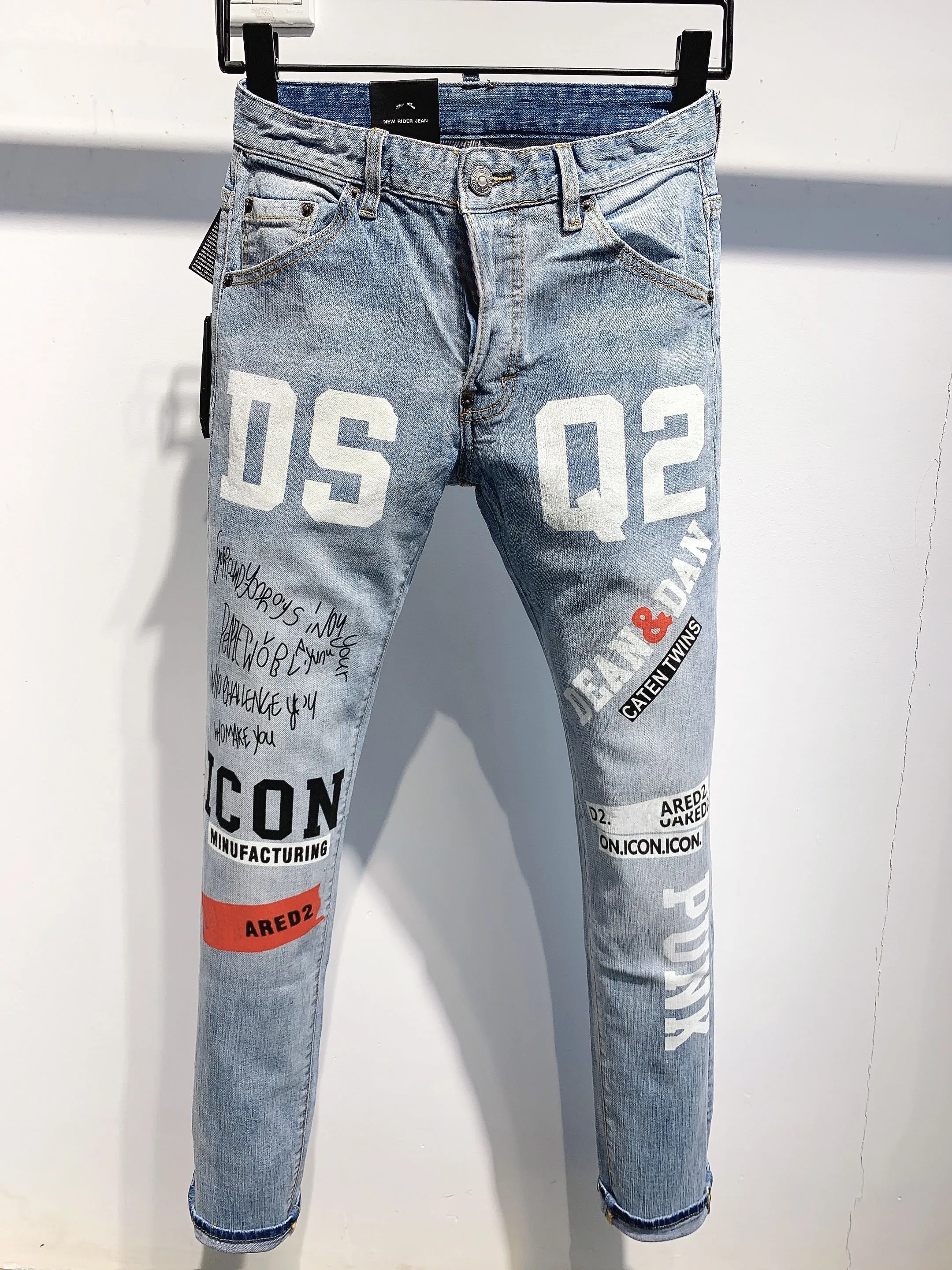 21s Mens jeans designer Pantaloni skinny strappati Moto biker hole Slim Fashion Brand Distressed ture Pantaloni denim Hip hop Uomo D2 9809 dsquared2 dsquared 2 dsq