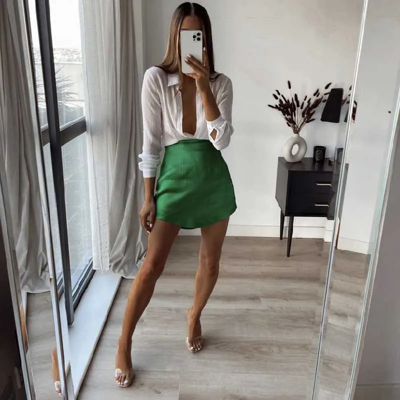 Jupe hotsell satin courte