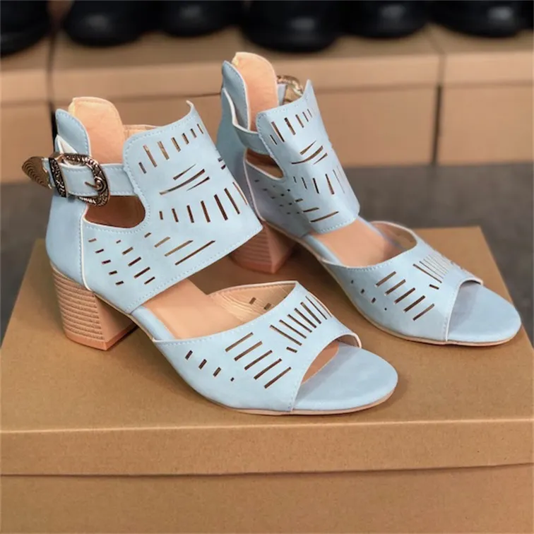 2021 Designer Dames Sandaal Zomer Hoge Hak Sandalen Zwart Blauw Party Dia's met Crystals Beach Outdoor Casual Schoenen Groot Maat W25