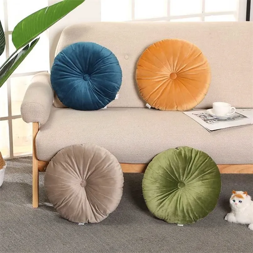 Nordic ins pumpkin cushion lis velvet bay window round solid color pillow home decoration 211203