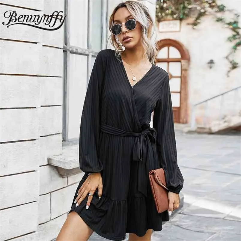 Wzburzyć Czarny Surlice Neck Dress Sukienka Kobiety Jesień Zima Z Długim Rękawem Eleganckie Biuro Lady Slim A-Line Mini 210510