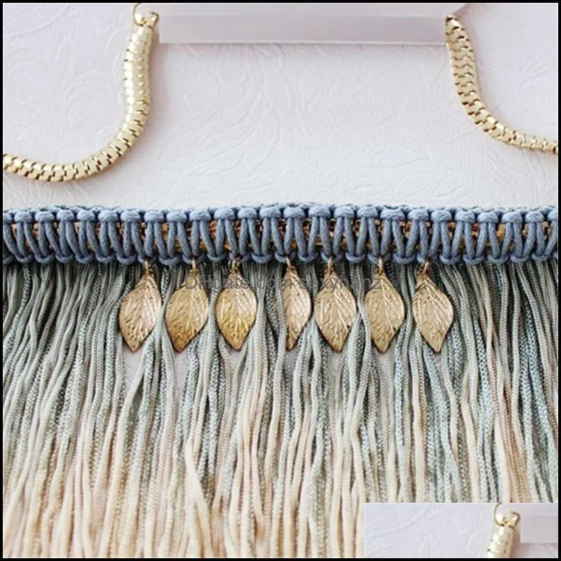 wing yuk tak Fashion Beautiful Snake Chain Long Tassel Gold Color Leaves Necklace Pendant For Women Factory Wholesale