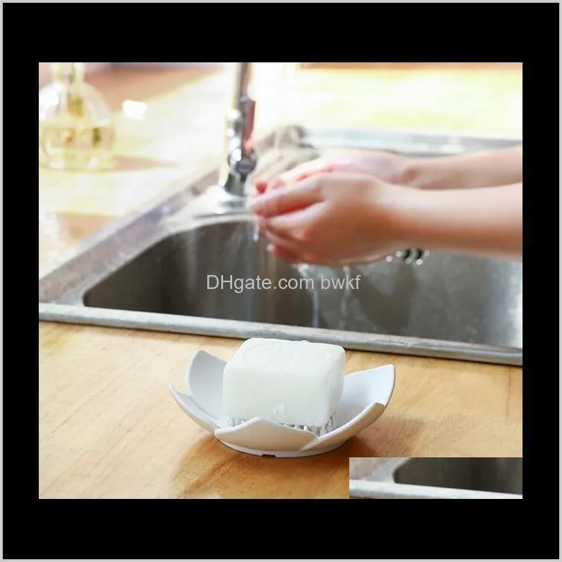 draining soap dish soap box plate lotus shape silicone box holder portable soap dishes shipping