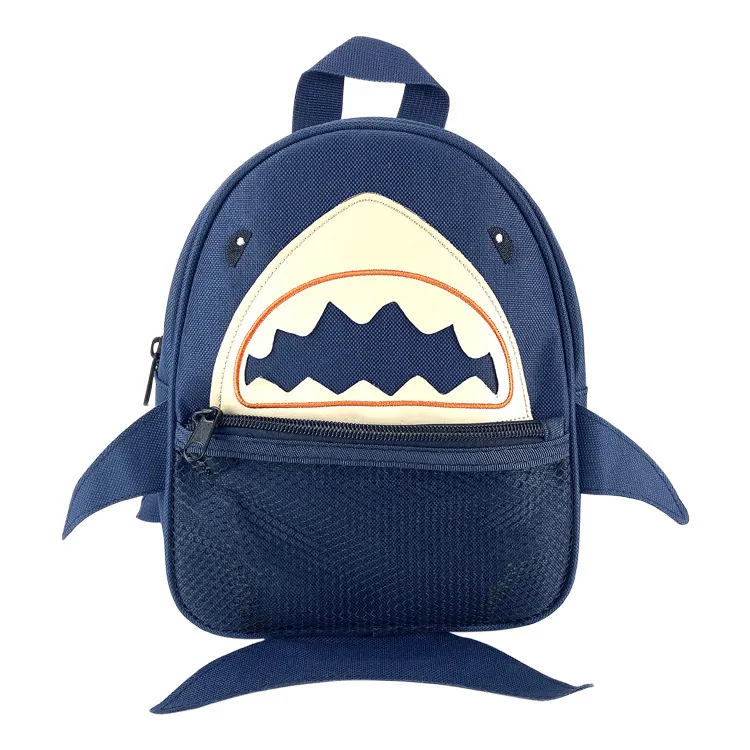 Mochila sales tiburon niño