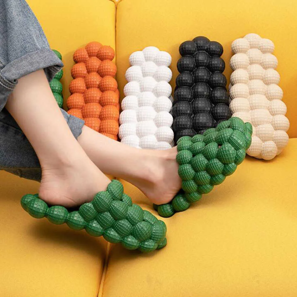 Cool Bubble Slides Summer Slippers for Men Breathable Massage Foot Bed Home Slides qq470 210625