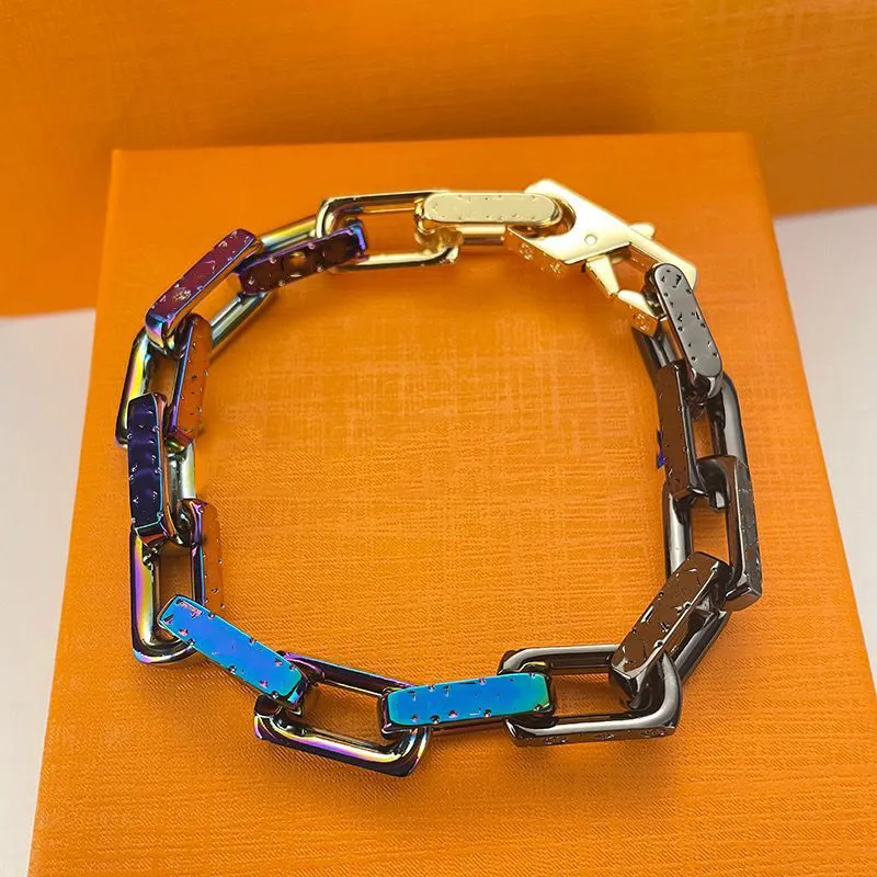 Bracciali da uomo di alta qualità, acqua raffreddata, abbagliante collegamento artigianale, catena di moda maschile e femminile stessi amanti Catenaria a mano misura 21 cm