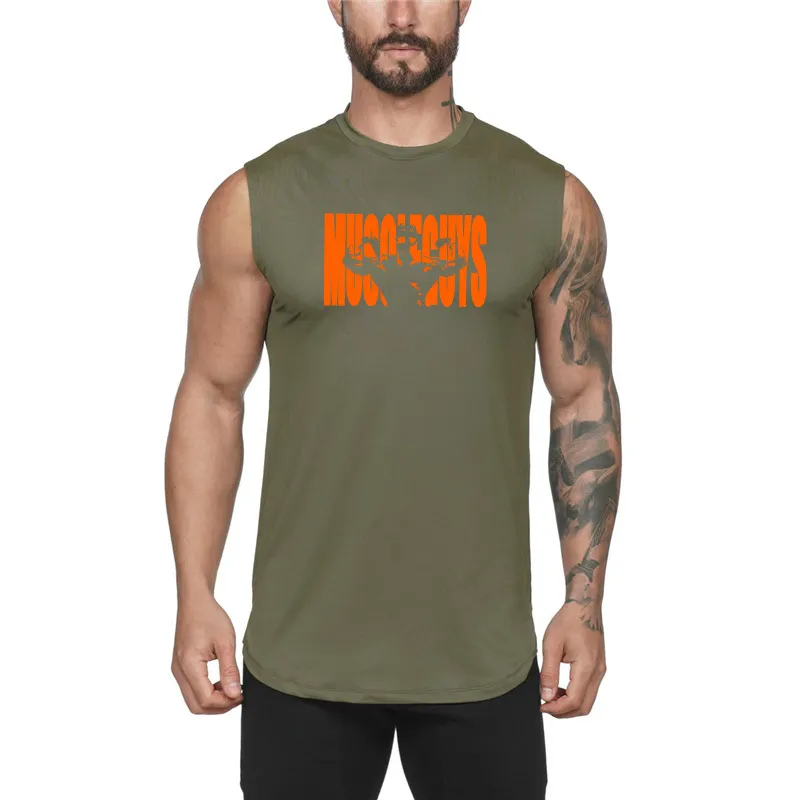 MuscleGuys Gym Tank Toppar Män Bodybuilding Stringer Vest Fitness Skjorta Bomull Muskler Ärmlös Tops Workout Tanctop 210421
