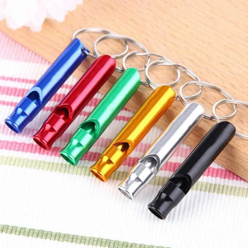 Metal Whistle Keychains Portable Self Defense Keyrings Rings Holder Fashion Car Key Chains Accessories Outdoor Camping Survival Mini Tools