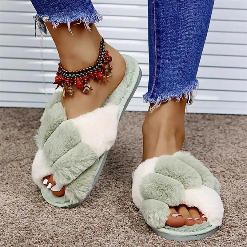 Klassisk design kvinnor vinter hus furry tofflor fluffy faux päls hem glidor platt mode inomhus golv skor damer flip flops 211228