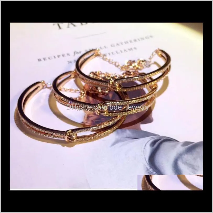 geometric type 2018 new austrian crystal knotted bracelet, full of personality,desinger jewelry bracelets bangle w9