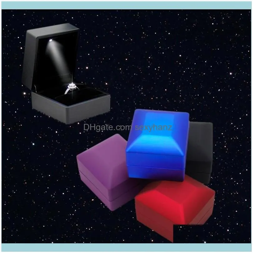 Lighted Earring Ring Gift Box Wedding Engagement Jewelry Display 50PE Pouches, Bags