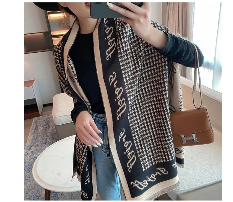 جديد تقليد الكشمير وشاح السيدات الخريف والشتاء النسخة الكورية من houndstooth طباعة وشاح مكتب دافئ شال بالجملة