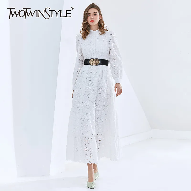 TWOTWINSTYLE évider robe noire pour les femmes col montant lanterne manches taille haute ceintures robes mi-longues mode féminine 210517