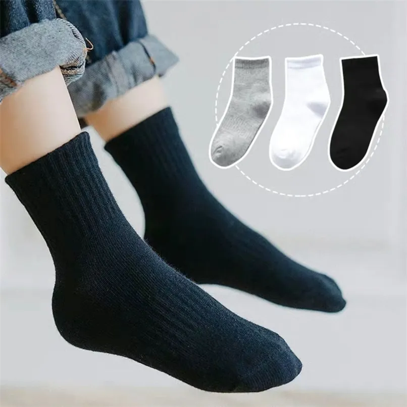 10 Pairls / lot Çocuk Beyaz Siyah Saf Çorap Kızlar Çocuklar Için Okul Çorap Yumuşak Nefes Sıcak Pamuk Çorap 211028