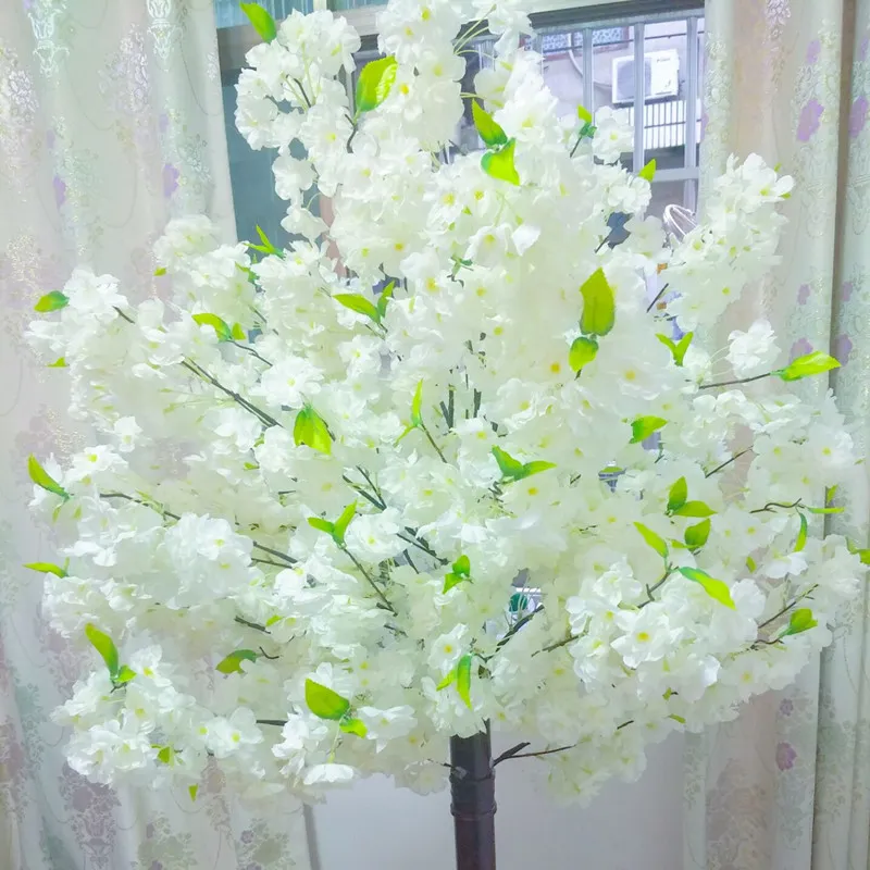 ウェディングステージの装飾のための180 cmの背の高い造られた花の桜の桜の白い家の装飾偽の植物